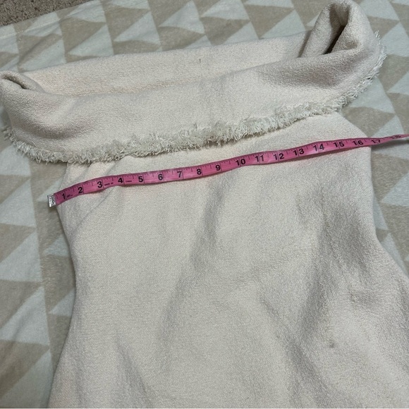 Tanya Taylor off the shoulder dress cream thick knit - Picture 3 of 5